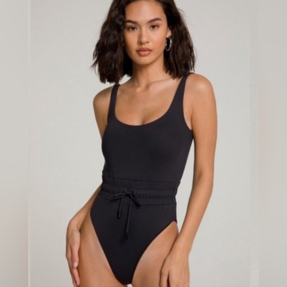 GOOD AMERICAN | Waist Framer One-Piece Swimsuit | 3 (L) | Black | NWT